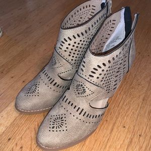 7.5 suede heel ankle boots (never worn)